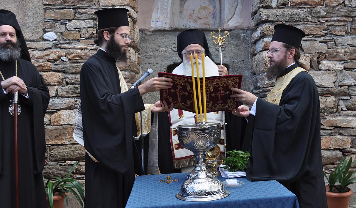 saint-john-monastery-thiranoixia8